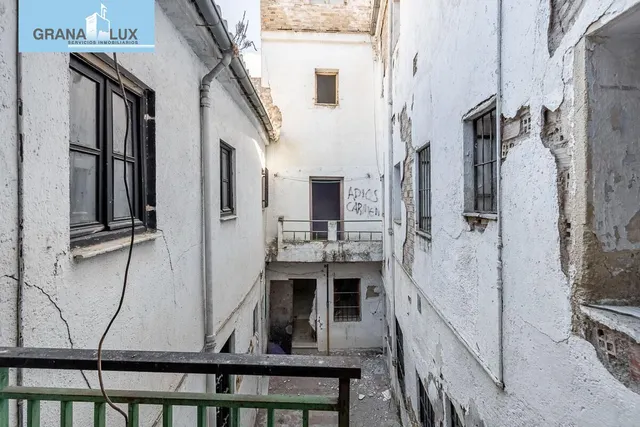 CASA 640 M2 EN CARRETERA DE MURCIA, ALBAYCIN. — 42
