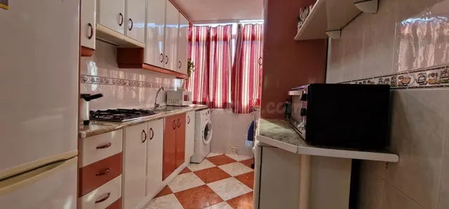Piso en venta en El Juncal. - foto 4