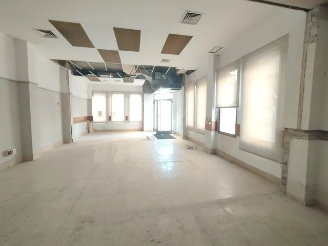 LOCAL DE ESQUINA DE 222 M2 - CO. MAGROS — 3