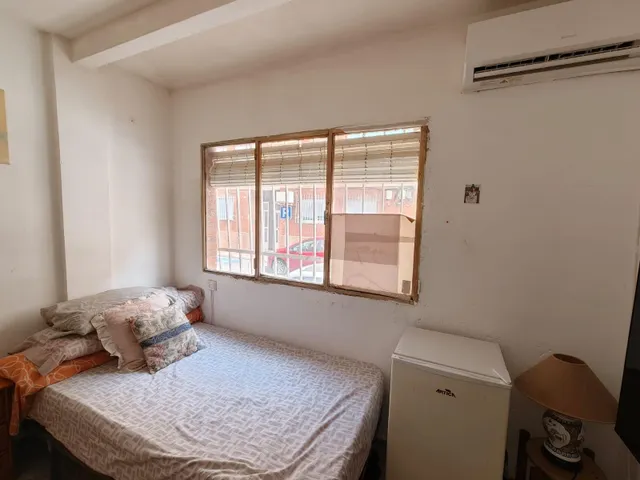 Piso en planta baja de 3 habitaciones con patio en Silla — 10