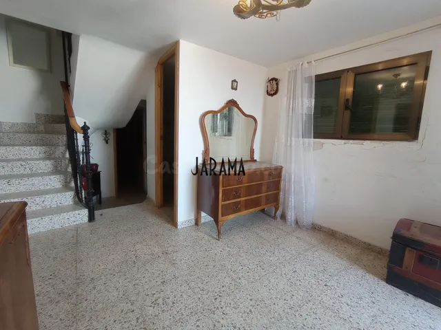Bonita casa con Terraza en Malon - foto 5