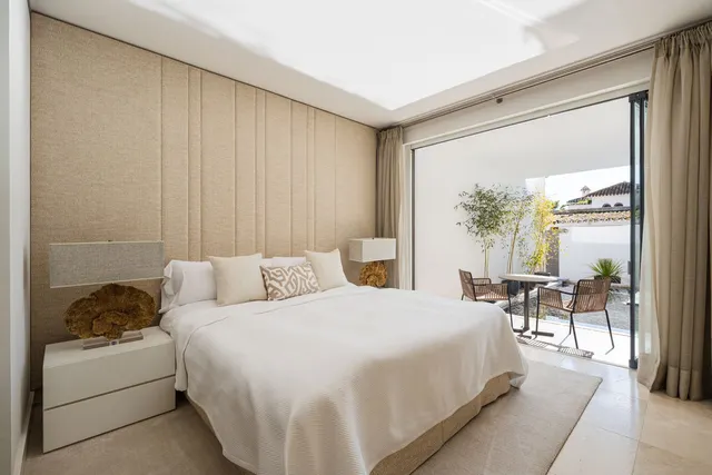 Chalet 4 habitaciones 442m² en venta - Marbella — 11