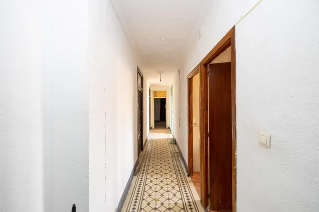AMPLIO TERCER PISO DE 146,24 m2 PARA REFORMAR EN GRANADA — 11
