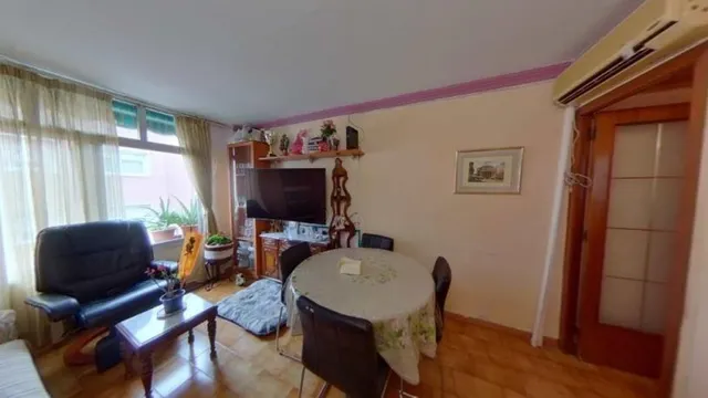 PISO EN VENTA EN HOSPITALET — 2