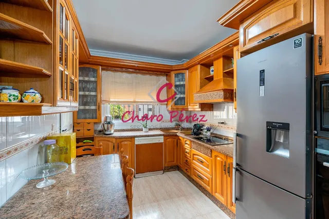 Vivienda en esquina lista para entrar a vivir en Aguadulce centro, zona Pedro Muñoz Seca. — 5