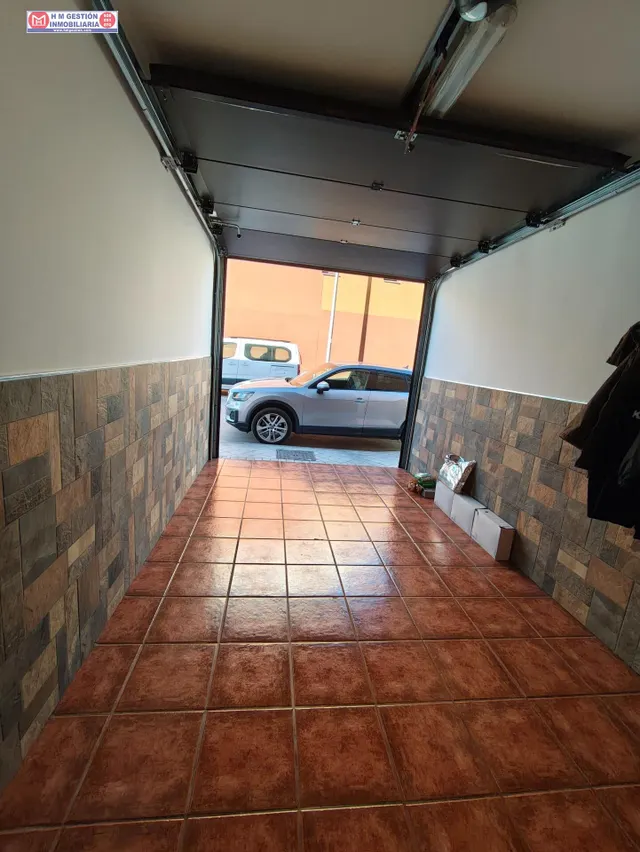 Adosado reformado con buhardilla, garaje y patio — 18