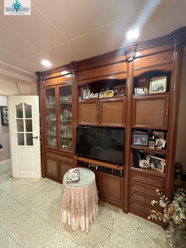 PISO EN VENTA ENSANCHE FRANCISCANOS - foto 3