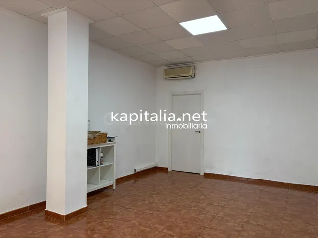 LOCAL EN EXCLUSIVA EN KAPITALIA EN PLENO CENTRO DE ONTINYENT - foto 4