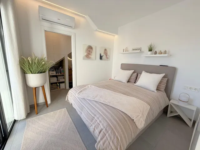 Villa en Roldán — 48