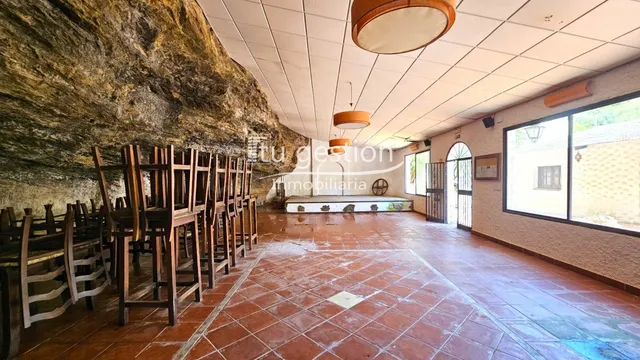 Casa de campo-Masía en Venta en Arriate Málaga — 86