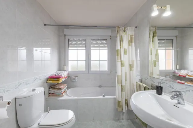 ¡¡exclusiva vivienda de alto standing en una parcela de 3.166 m2 en alhendin!! — 16