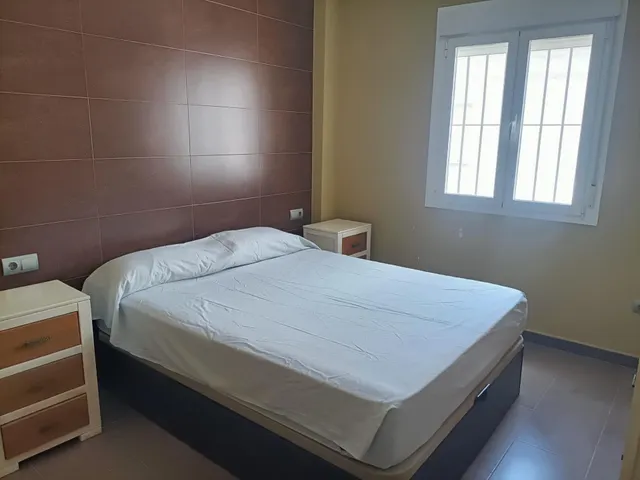 Unifamiliar de 3 dormitorios en Los Gallos — 28