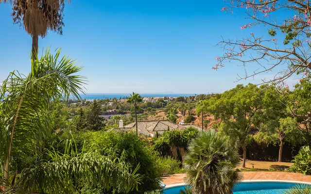 Chalet 20 habitaciones 1785m² en venta - Marbella — 41