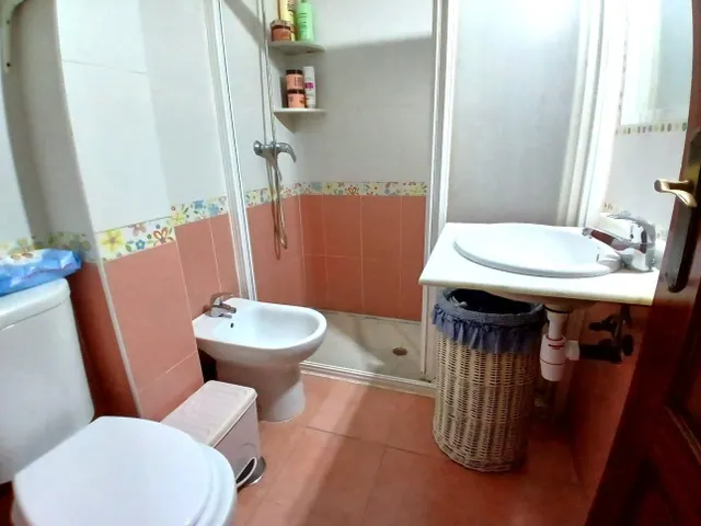 Amplio Piso en zona oeste Ideal para Entrar a Vivir — 17