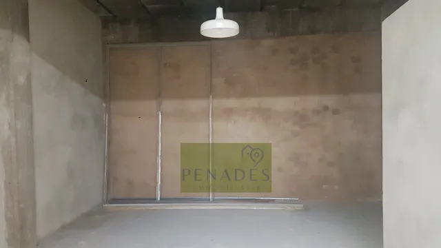 LOCAL COMERCIAL EN CENTRO CIUDAD — 3