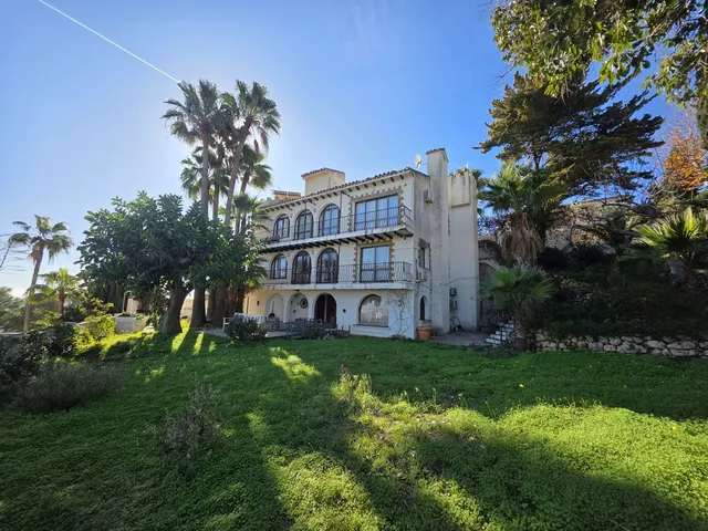 Chalet 5 habitaciones 270m² en venta - Riviera del sol — 28