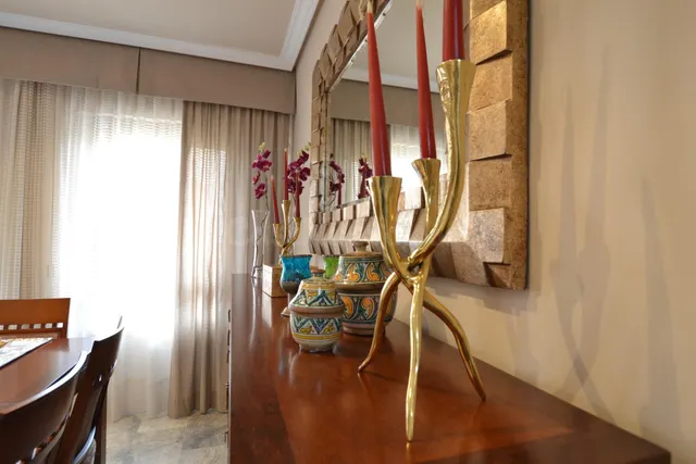 Espectacular piso de 5 habitaciones, garaje, terraza... junt - foto 3