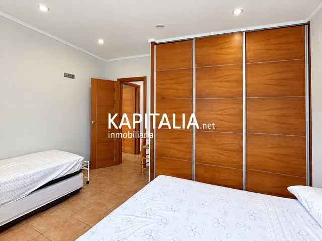 Chalet en VENTA en San Cristóbal, Alberic, con piscina privada cubierta, jardín y parcela de más de 1.000 m2 — 34