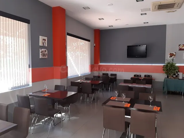 LOCAL+NEGOCIO de Restauración VENTA en Castellón zona SUR, 1