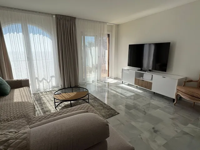 Apartamento 2 habitaciones 132m² en alquiler - Costa Del Sol — 12