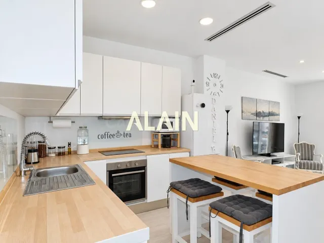 EXCELENTE VIVIENDA EN JOAQUIN COSTA JUNTO A GRAN VIA DE VALE - foto 3