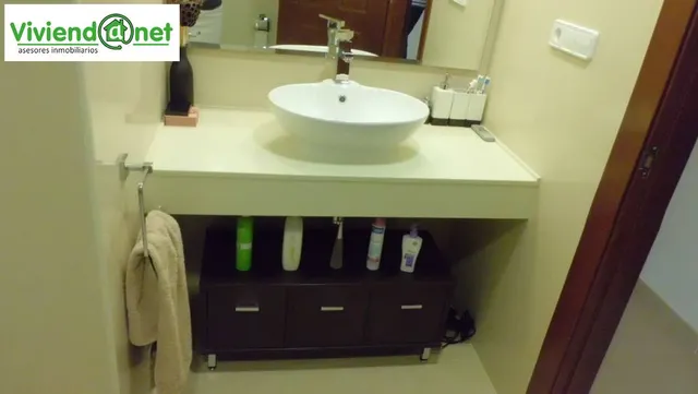 PRECIOSO DUPLEX EN URBANIZAC.CON PISCINAS Y JARDINES — 49
