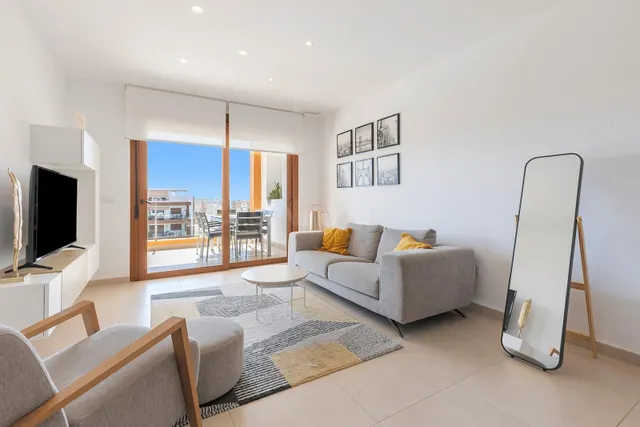 Apartamento moderno con ubicación privilegiada en El Barranc - foto 4