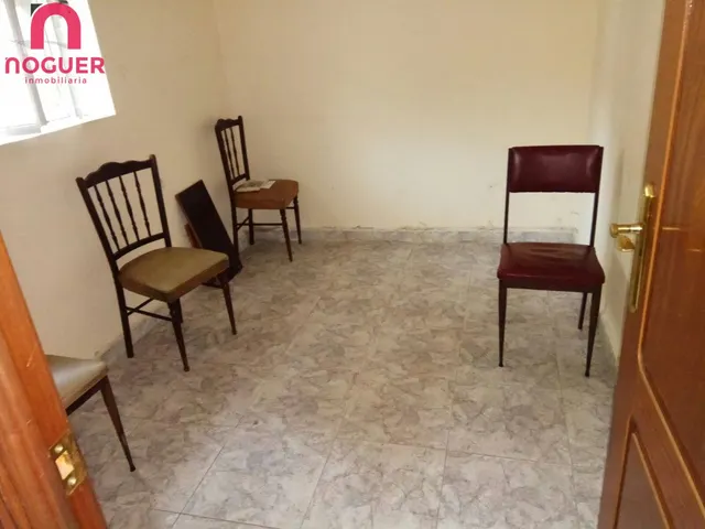 CASA EN EL CAMPO DE LA VERDAD — 4