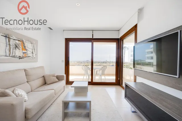 Moderno Piso en Residencial Terrazas De Campoamor con Vistas al Mar — 16
