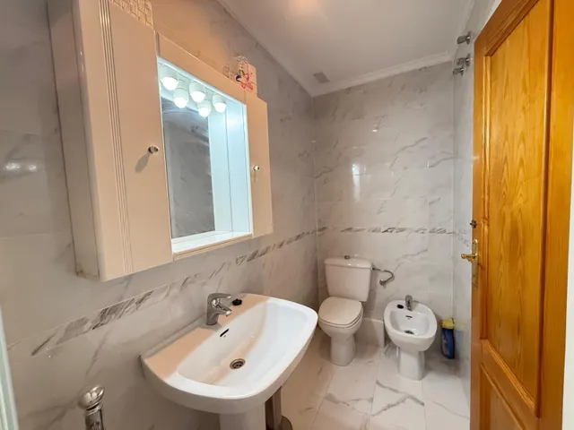 Magnifico apartamento a unos pasos de la playa, ideal para vivir todo el año — 17