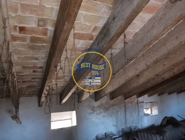 CASA HISTÓRICA CON TERRENO URBANO A LA VENTA EN MONTAVERNER!!! — 45