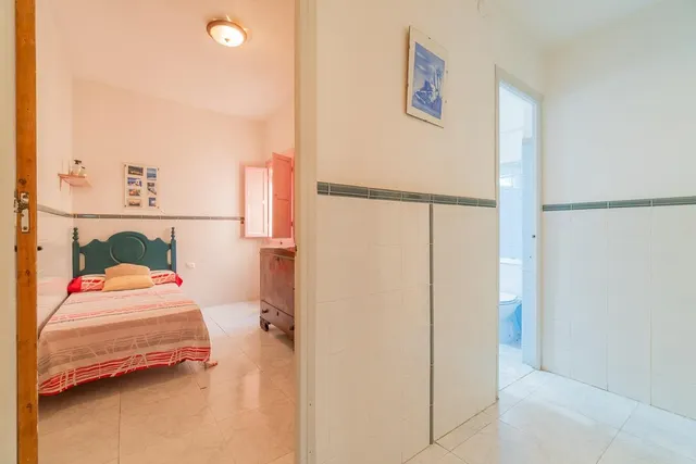 Vivienda en Torrevieja de planta baja al lado de la playa. — 13