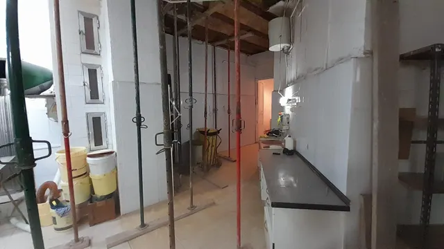 TRASPASO DE HORNO  BOLLERÍA  EN EL BOTANIC — 2