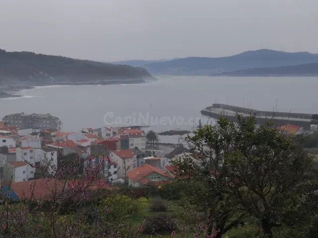 Solares urbanos en Corme, con preciosas vistas a la Ría de C - foto 4