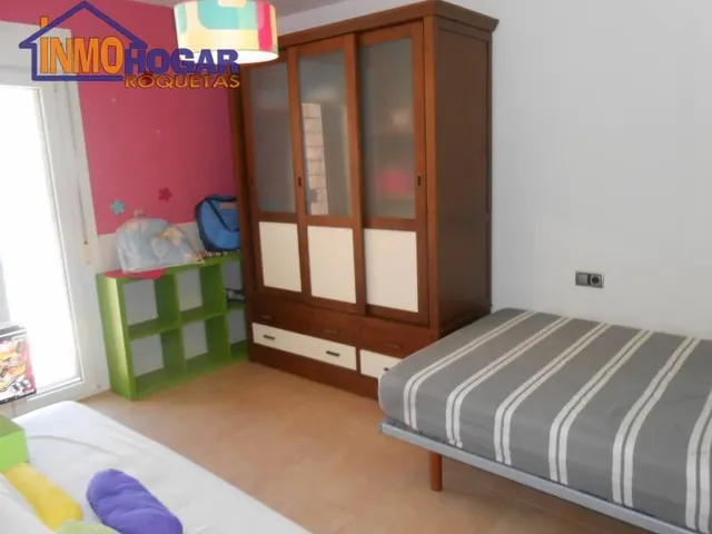 CHALET DE LUJO, 1000 m de parcela, 4 DOR,3 BAÑOS, PIS EXCELENTENTES CALIDADES A 200 m DE LA PLAYA!! — 33