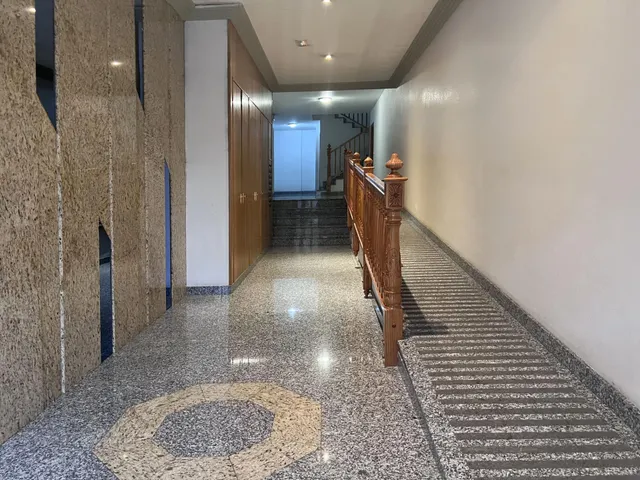 PRIMERO CON DOS SUPER PATIOS — 23