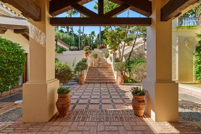 Chalet 6 habitaciones 712m² en venta - Marbella — 33