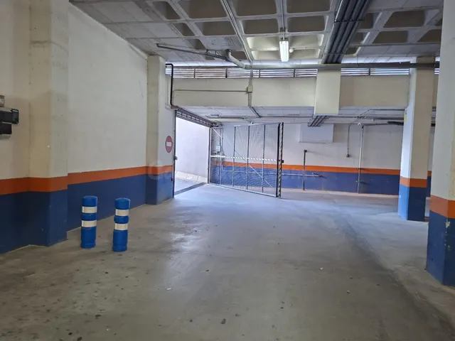 Se Alquila Plaza de Garaje en Joven Futura - foto 4