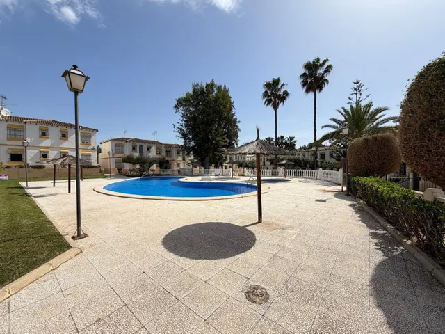 APARTAMENTO EN RESIDENCIAL PRIVADA CERCA DE ESCUELA "LIMONAR - foto 2