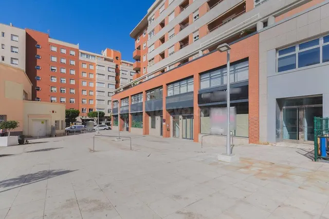 Oficina en venta en Almeria