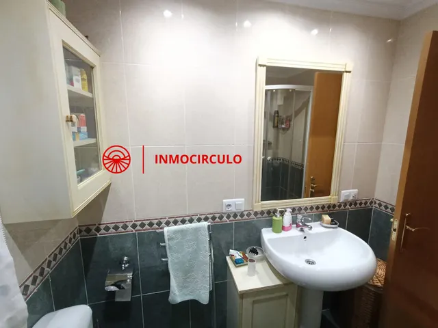 PISO CUATRO DORMITORIOS, G3 JUNTO HUBU — 33