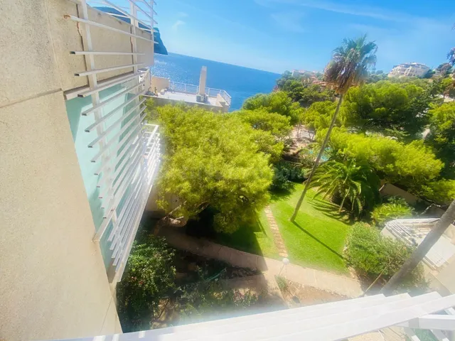 Elegante ático dúplex con amplia terraza y espectaculares vi - foto 4