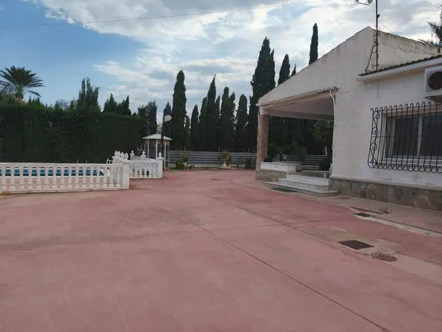 Chalet con piscina en peña las aguilas-Elche — 46