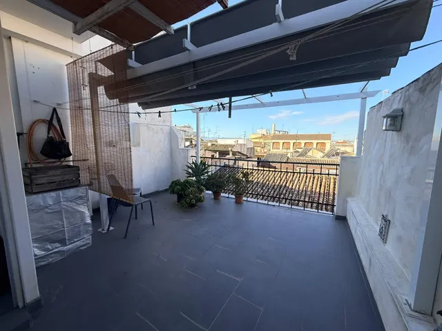 Se alquila piso con terraza en pleno centro de la ciudad — 11
