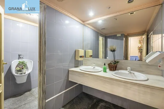 EN VENTA HOTEL Y RESTAURANTE LOS PINILLOS — 26