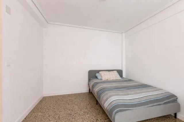 Piso de 3 habitaciones y 2 baños en Valencia — 5