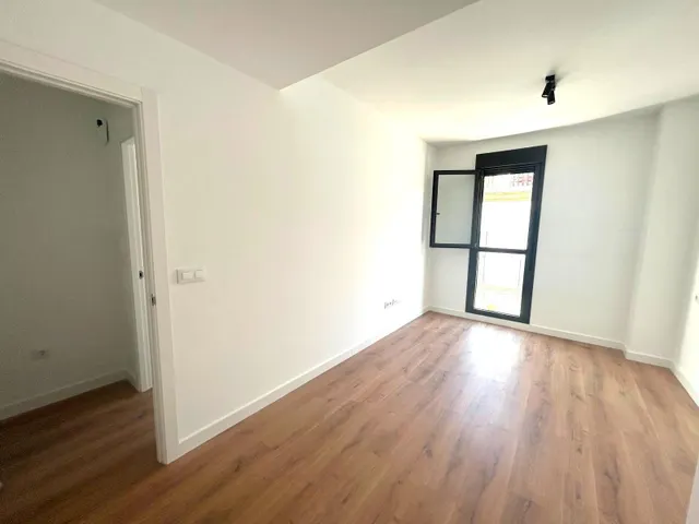 Piso 2 habitaciones 66m² en alquiler - López de Gomara — 9