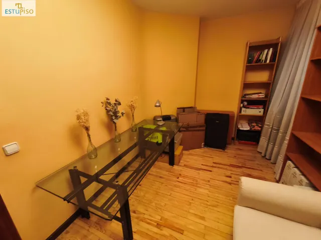 ¡5 habitaciones Y 2 BAÑOS EN PLENO CENTRO! 144 m2 EN CALLE GENERAL ÁLAVA — 30