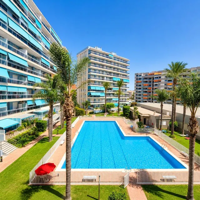 Apartamento en venta con terraza, garaje y zonas comunes en 