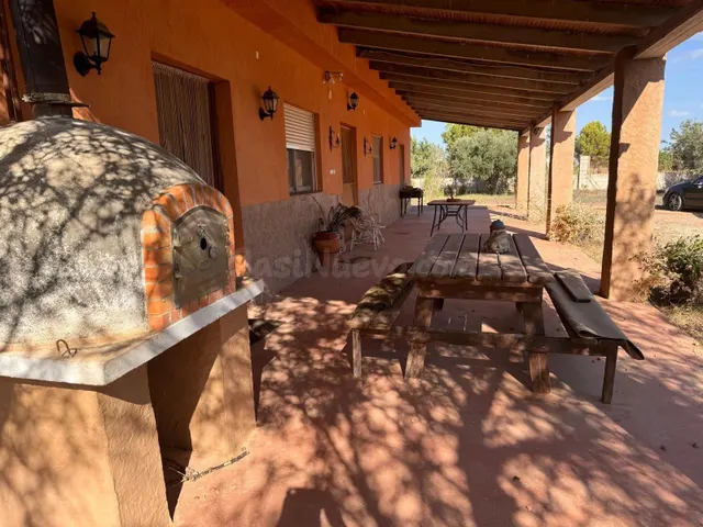 AMPLIA CASA RURAL CON MUCHAS POSIBILIDADES EN LA MAGDALENA - foto 5